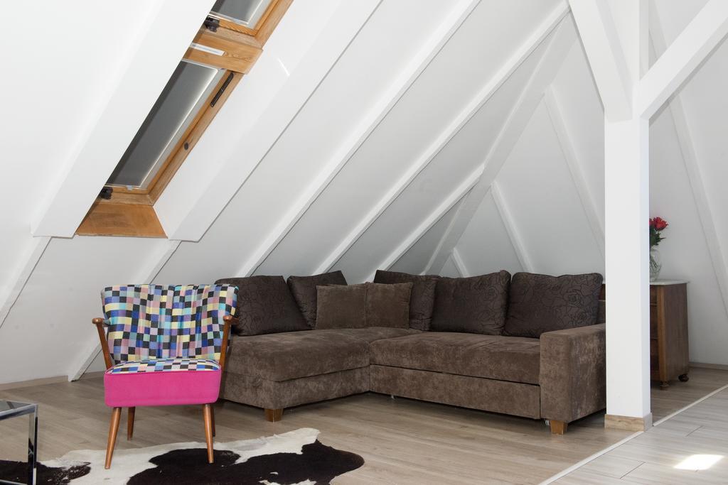 Apartament Loft Deluxe コシャリン エクステリア 写真